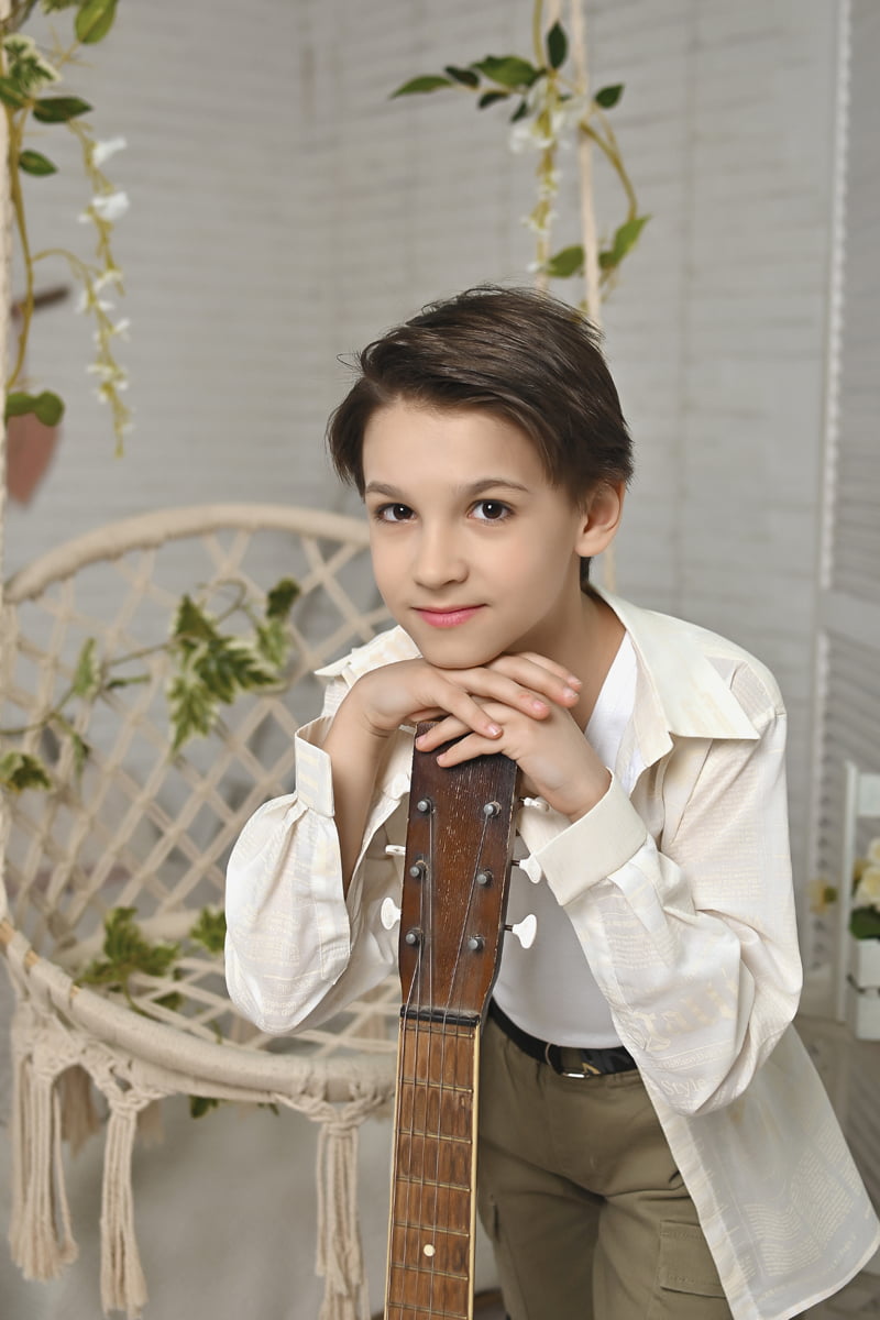 Никитин Лев